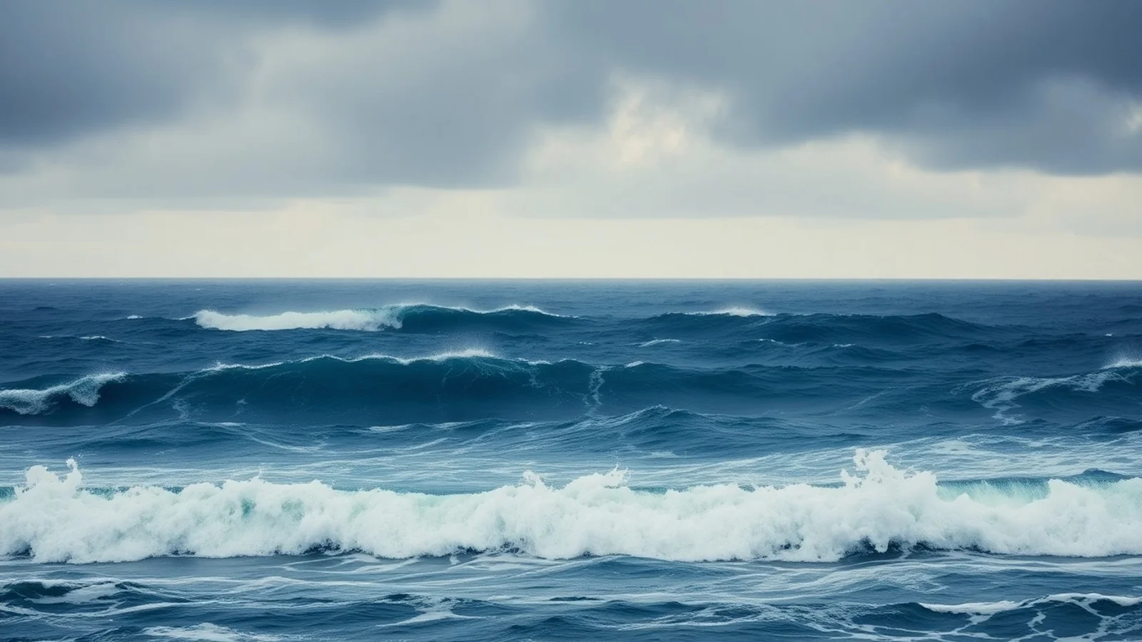 Sonhar com Mar Agitado: Significados e Mensagens